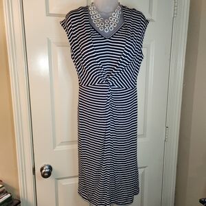 3/$20 Pre-owned Chadwick's Size M Knee Length Nautical Dress